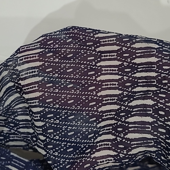 Lucky Brand 3/4 Sleeved Blouse - Picture 4 of 8